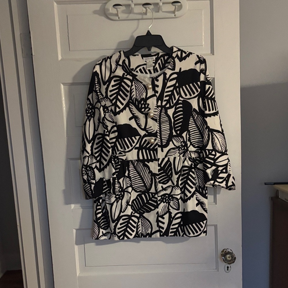 Black and White Leaf Print Blouse with Large Pearl Buttons